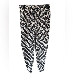 Patagonia Blue and White Patterned Fleece Joggers